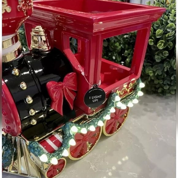 Large Christmas Train Luminary BBW 3-wick Candle Holder HTF Limited Edition 💚 - Picture 7 of 9